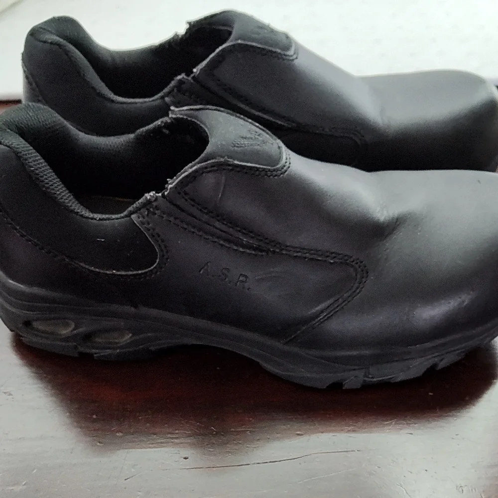 Thorogood Athletic Slip Resisting Black Slip-On Shoes T - Picture 6 of 11